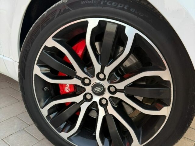 Білий Ленд Ровер Range Rover Sport, об'ємом двигуна 2.99 л та пробігом 201 тис. км за 35000 $, фото 27 на Automoto.ua