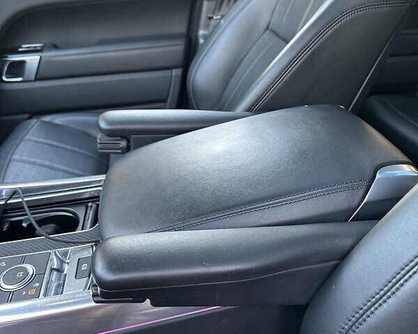 Білий Ленд Ровер Range Rover Sport, об'ємом двигуна 3 л та пробігом 96 тис. км за 37500 $, фото 106 на Automoto.ua
