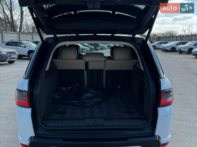 Белый Ленд Ровер Рендж Ровер Спорт, объемом двигателя 2.99 л и пробегом 98 тыс. км за 48500 $, фото 22 на Automoto.ua