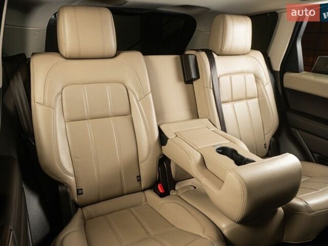Білий Ленд Ровер Range Rover Sport, об'ємом двигуна 2.99 л та пробігом 99 тис. км за 42000 $, фото 68 на Automoto.ua