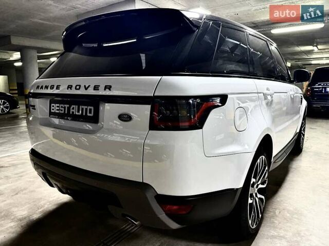 Білий Ленд Ровер Range Rover Sport, об'ємом двигуна 2 л та пробігом 76 тис. км за 45500 $, фото 10 на Automoto.ua