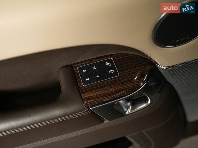 Білий Ленд Ровер Range Rover Sport, об'ємом двигуна 2.99 л та пробігом 99 тис. км за 42000 $, фото 37 на Automoto.ua