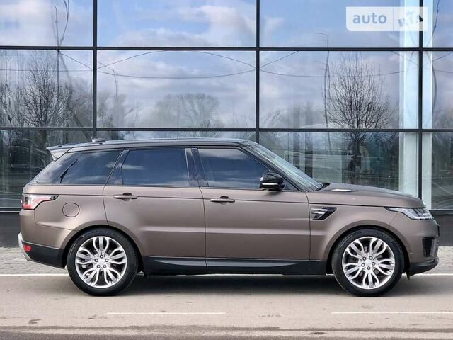 Білий Ленд Ровер Range Rover Sport, об'ємом двигуна 2 л та пробігом 55 тис. км за 57900 $, фото 6 на Automoto.ua