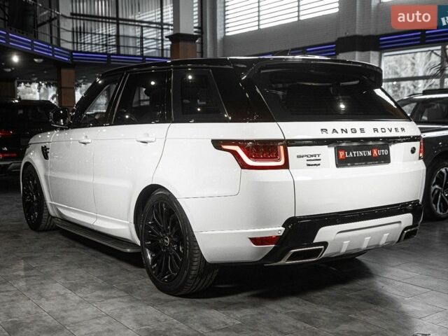 Білий Ленд Ровер Range Rover Sport, об'ємом двигуна 2.99 л та пробігом 99 тис. км за 42000 $, фото 12 на Automoto.ua