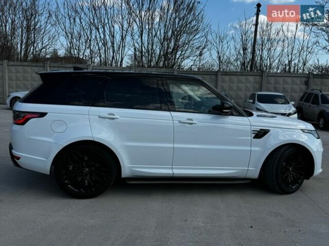 Белый Ленд Ровер Рендж Ровер Спорт, объемом двигателя 2.99 л и пробегом 98 тыс. км за 48500 $, фото 3 на Automoto.ua