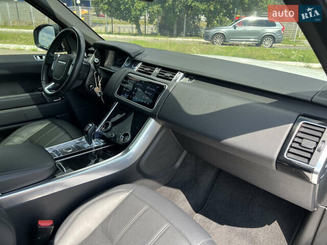 Белый Ленд Ровер Рендж Ровер Спорт, объемом двигателя 3 л и пробегом 106 тыс. км за 39900 $, фото 11 на Automoto.ua