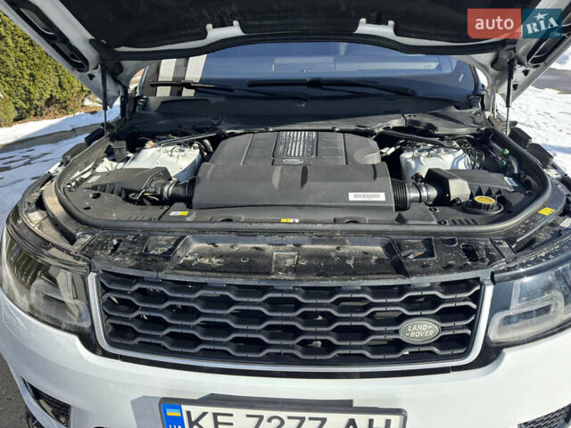 Білий Ленд Ровер Range Rover Sport, об'ємом двигуна 3 л та пробігом 76 тис. км за 45000 $, фото 10 на Automoto.ua