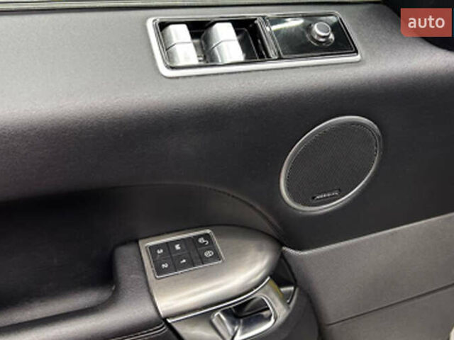 Белый Ленд Ровер Рендж Ровер Спорт, объемом двигателя 3 л и пробегом 207 тыс. км за 34700 $, фото 15 на Automoto.ua