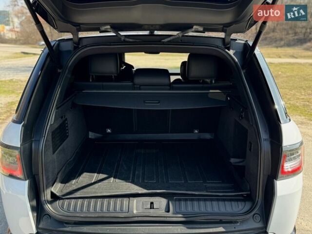 Белый Ленд Ровер Рендж Ровер Спорт, объемом двигателя 3 л и пробегом 78 тыс. км за 43500 $, фото 20 на Automoto.ua