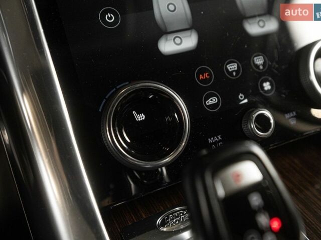 Білий Ленд Ровер Range Rover Sport, об'ємом двигуна 2.99 л та пробігом 99 тис. км за 42000 $, фото 52 на Automoto.ua