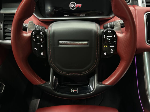 Білий Ленд Ровер Range Rover Sport, об'ємом двигуна 5 л та пробігом 73 тис. км за 64000 $, фото 25 на Automoto.ua