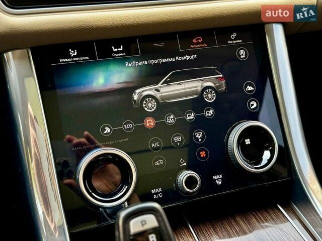 Білий Ленд Ровер Range Rover Sport, об'ємом двигуна 3 л та пробігом 154 тис. км за 38000 $, фото 31 на Automoto.ua