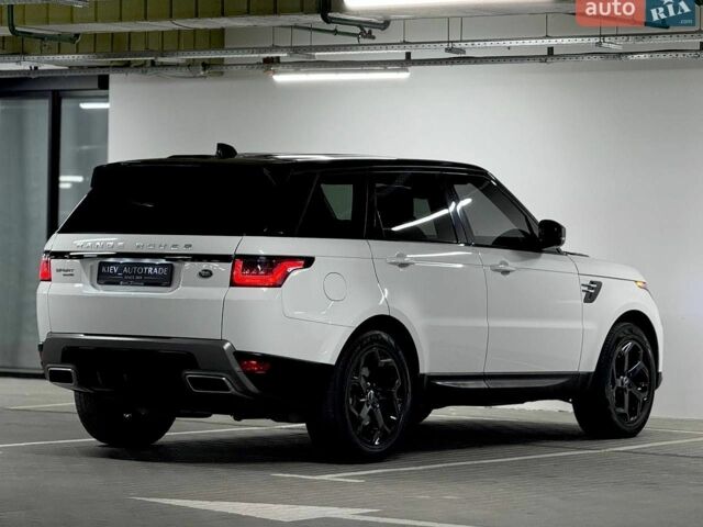 Білий Ленд Ровер Range Rover Sport, об'ємом двигуна 3 л та пробігом 144 тис. км за 31500 $, фото 18 на Automoto.ua