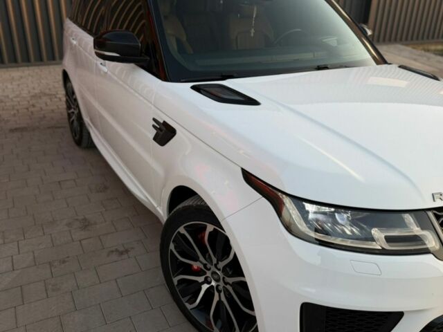 Білий Ленд Ровер Range Rover Sport, об'ємом двигуна 2.99 л та пробігом 201 тис. км за 35000 $, фото 3 на Automoto.ua