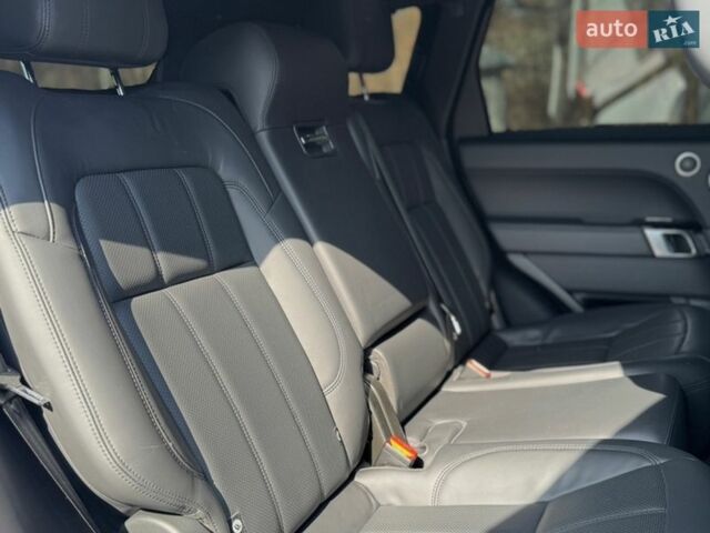 Белый Ленд Ровер Рендж Ровер Спорт, объемом двигателя 3 л и пробегом 78 тыс. км за 43500 $, фото 31 на Automoto.ua