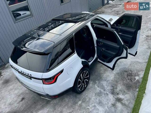 Білий Ленд Ровер Range Rover Sport, об'ємом двигуна 3 л та пробігом 179 тис. км за 34900 $, фото 87 на Automoto.ua
