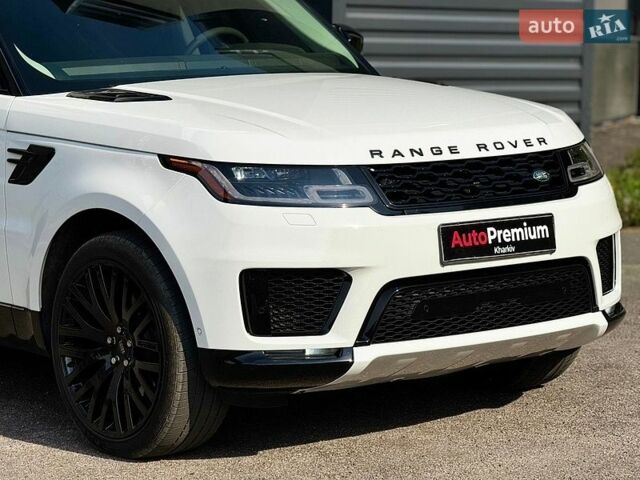 Білий Ленд Ровер Range Rover Sport, об'ємом двигуна 3 л та пробігом 154 тис. км за 38000 $, фото 12 на Automoto.ua