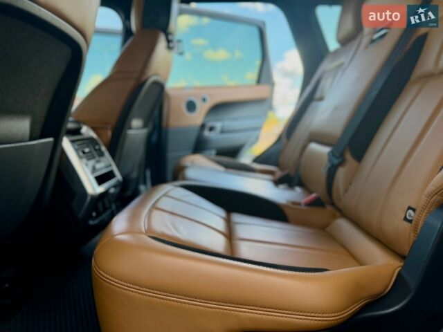 Білий Ленд Ровер Range Rover Sport, об'ємом двигуна 2.99 л та пробігом 210 тис. км за 34900 $, фото 63 на Automoto.ua
