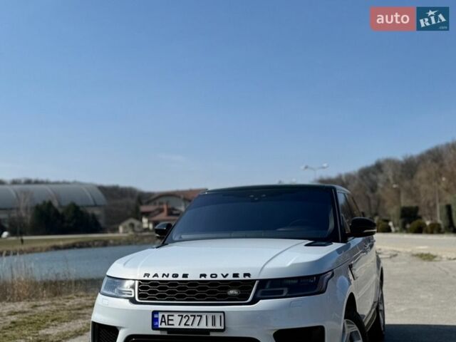 Белый Ленд Ровер Рендж Ровер Спорт, объемом двигателя 3 л и пробегом 78 тыс. км за 43500 $, фото 2 на Automoto.ua