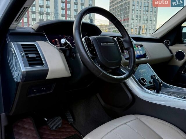 Білий Ленд Ровер Range Rover Sport, об'ємом двигуна 3 л та пробігом 144 тис. км за 32900 $, фото 21 на Automoto.ua