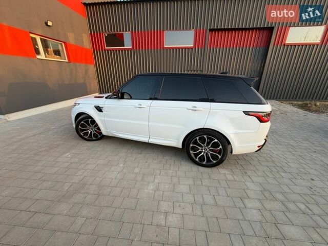 Белый Ленд Ровер Рендж Ровер Спорт, объемом двигателя 2.99 л и пробегом 201 тыс. км за 44900 $, фото 4 на Automoto.ua