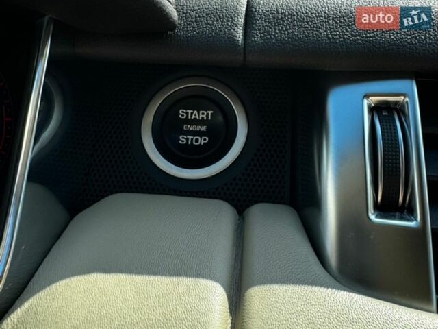 Белый Ленд Ровер Рендж Ровер Спорт, объемом двигателя 2.99 л и пробегом 98 тыс. км за 48500 $, фото 35 на Automoto.ua