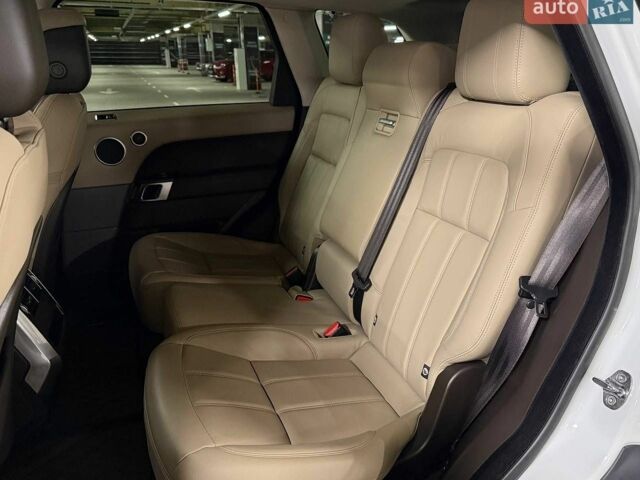 Білий Ленд Ровер Range Rover Sport, об'ємом двигуна 3 л та пробігом 144 тис. км за 31500 $, фото 33 на Automoto.ua