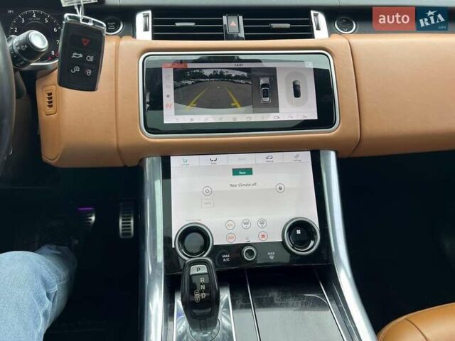 Білий Ленд Ровер Range Rover Sport, об'ємом двигуна 5 л та пробігом 183 тис. км за 37000 $, фото 7 на Automoto.ua