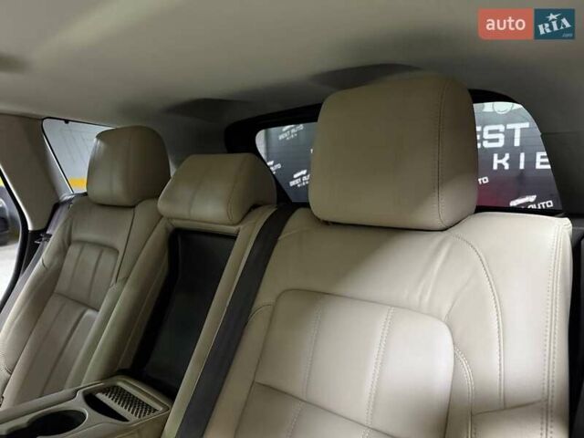 Білий Ленд Ровер Range Rover Sport, об'ємом двигуна 2 л та пробігом 76 тис. км за 45500 $, фото 54 на Automoto.ua