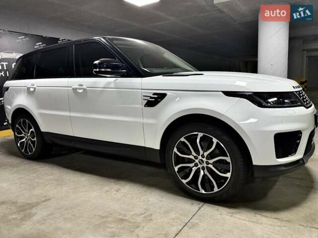 Білий Ленд Ровер Range Rover Sport, об'ємом двигуна 2 л та пробігом 76 тис. км за 45500 $, фото 6 на Automoto.ua