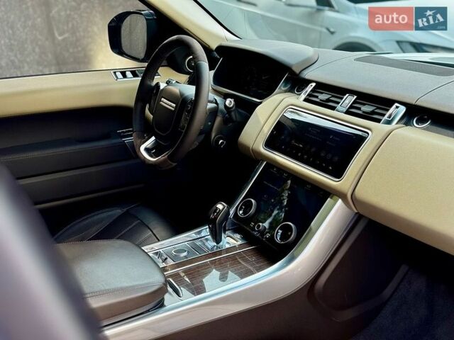 Білий Ленд Ровер Range Rover Sport, об'ємом двигуна 3 л та пробігом 154 тис. км за 38000 $, фото 21 на Automoto.ua