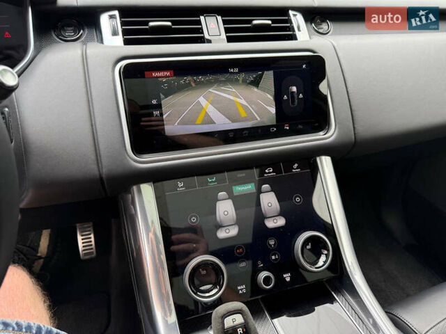 Белый Ленд Ровер Рендж Ровер Спорт, объемом двигателя 3 л и пробегом 93 тыс. км за 39500 $, фото 7 на Automoto.ua