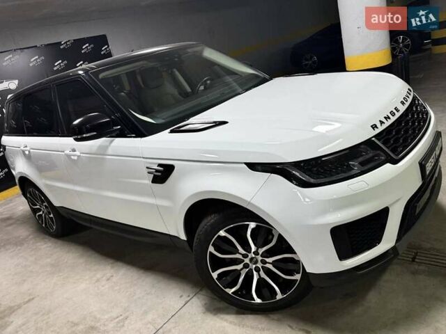 Білий Ленд Ровер Range Rover Sport, об'ємом двигуна 2 л та пробігом 76 тис. км за 45500 $, фото 91 на Automoto.ua