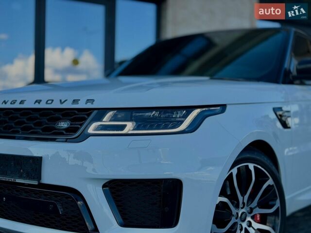 Білий Ленд Ровер Range Rover Sport, об'ємом двигуна 2.99 л та пробігом 210 тис. км за 34900 $, фото 11 на Automoto.ua