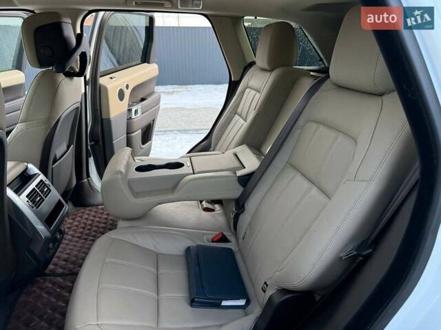 Білий Ленд Ровер Range Rover Sport, об'ємом двигуна 3 л та пробігом 142 тис. км за 34900 $, фото 37 на Automoto.ua