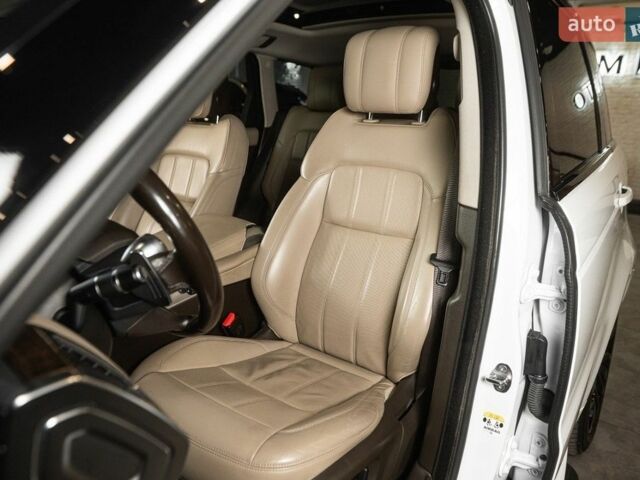 Білий Ленд Ровер Range Rover Sport, об'ємом двигуна 2.99 л та пробігом 99 тис. км за 42000 $, фото 61 на Automoto.ua