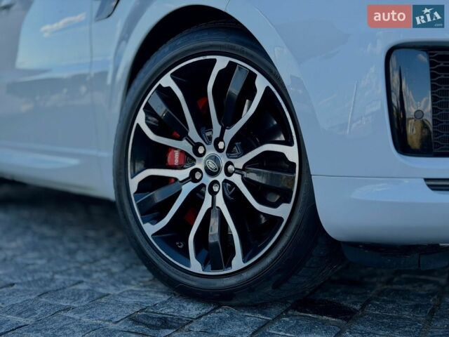 Білий Ленд Ровер Range Rover Sport, об'ємом двигуна 2.99 л та пробігом 210 тис. км за 29500 $, фото 45 на Automoto.ua