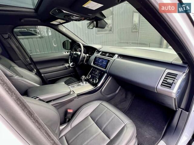 Білий Ленд Ровер Range Rover Sport, об'ємом двигуна 3 л та пробігом 179 тис. км за 34900 $, фото 55 на Automoto.ua