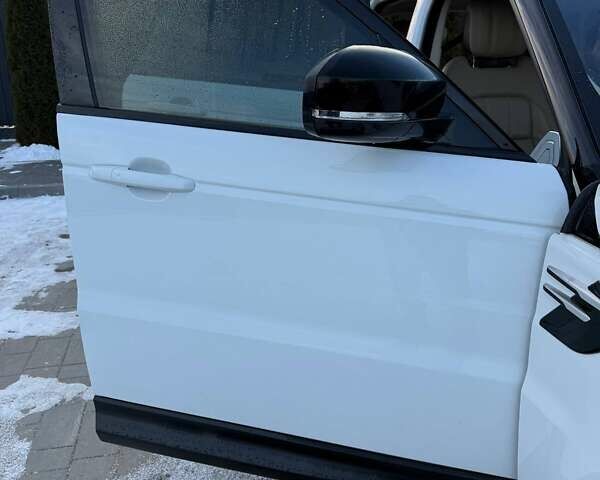 Білий Ленд Ровер Range Rover Sport, об'ємом двигуна 3 л та пробігом 142 тис. км за 34900 $, фото 74 на Automoto.ua