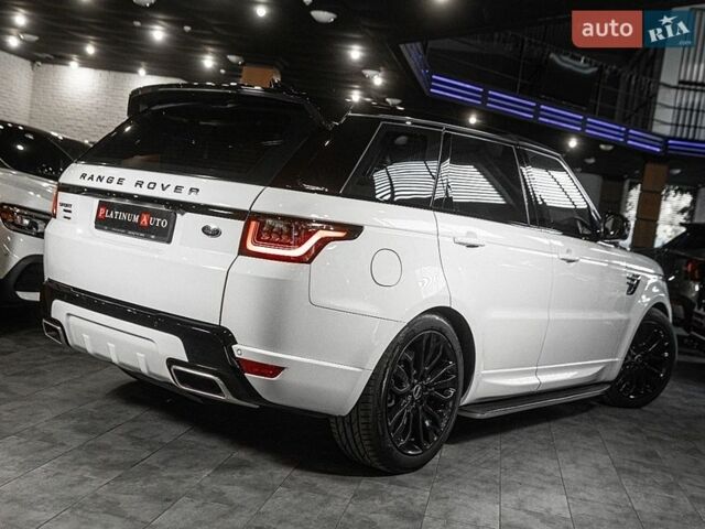 Білий Ленд Ровер Range Rover Sport, об'ємом двигуна 2.99 л та пробігом 99 тис. км за 42000 $, фото 7 на Automoto.ua