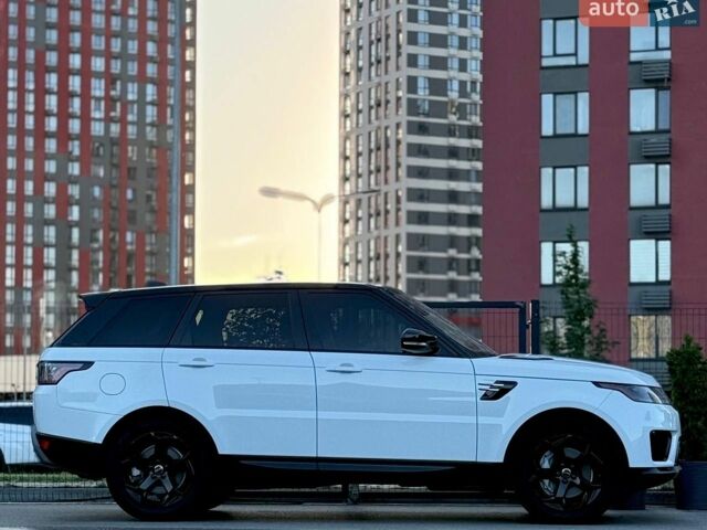 Білий Ленд Ровер Range Rover Sport, об'ємом двигуна 3 л та пробігом 144 тис. км за 32900 $, фото 7 на Automoto.ua