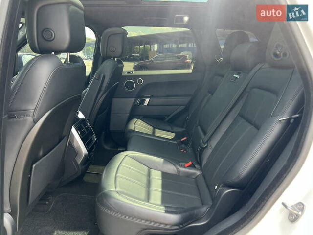 Белый Ленд Ровер Рендж Ровер Спорт, объемом двигателя 3 л и пробегом 106 тыс. км за 39900 $, фото 18 на Automoto.ua