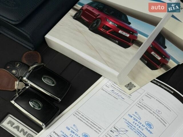 Білий Ленд Ровер Range Rover Sport, об'ємом двигуна 2 л та пробігом 133 тис. км за 37500 $, фото 35 на Automoto.ua