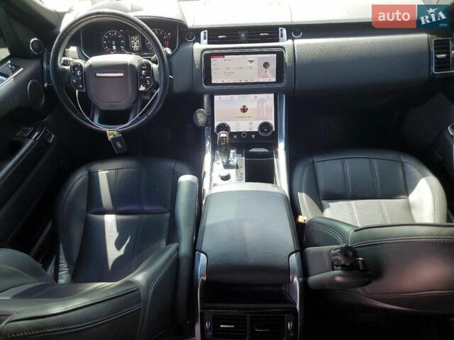 Білий Ленд Ровер Range Rover Sport, об'ємом двигуна 0 л та пробігом 122 тис. км за 14000 $, фото 6 на Automoto.ua