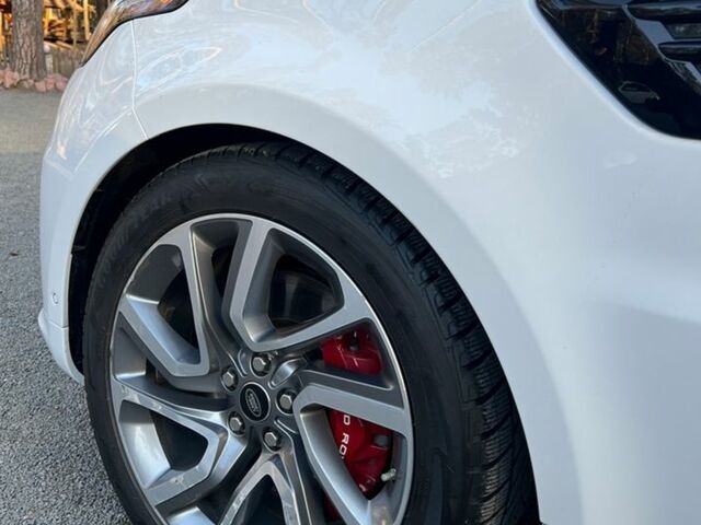Білий Ленд Ровер Range Rover Sport, об'ємом двигуна 3 л та пробігом 130 тис. км за 37000 $, фото 22 на Automoto.ua