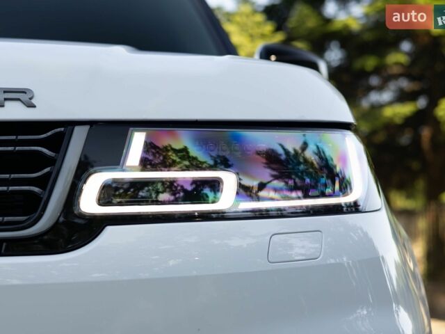 Білий Ленд Ровер Range Rover Sport, об'ємом двигуна 5 л та пробігом 184 тис. км за 42000 $, фото 8 на Automoto.ua