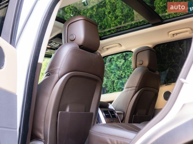 Білий Ленд Ровер Range Rover Sport, об'ємом двигуна 2.99 л та пробігом 122 тис. км за 38999 $, фото 32 на Automoto.ua