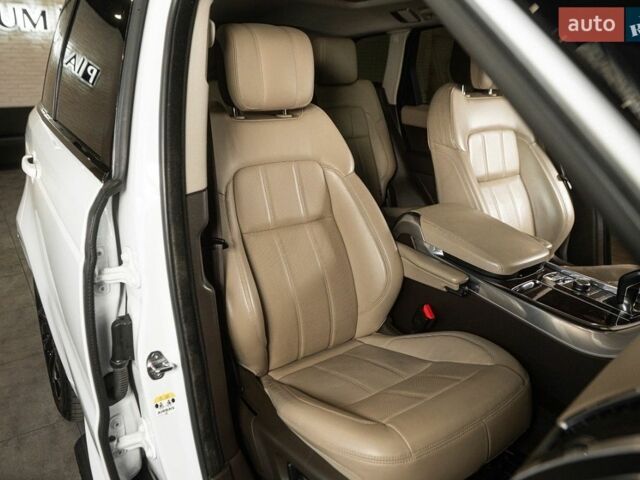 Білий Ленд Ровер Range Rover Sport, об'ємом двигуна 2.99 л та пробігом 99 тис. км за 42000 $, фото 60 на Automoto.ua