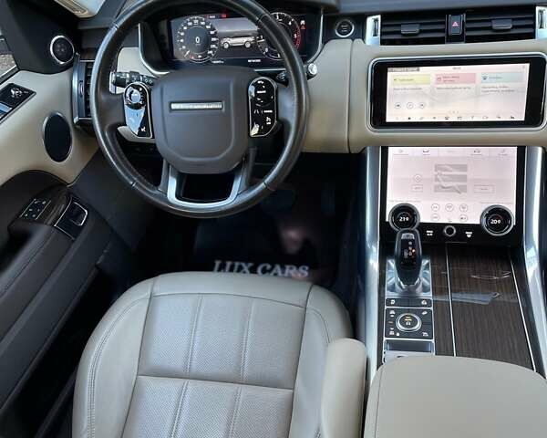 Білий Ленд Ровер Range Rover Sport, об'ємом двигуна 2 л та пробігом 52 тис. км за 67900 $, фото 41 на Automoto.ua