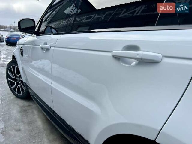 Білий Ленд Ровер Range Rover Sport, об'ємом двигуна 3 л та пробігом 179 тис. км за 34900 $, фото 76 на Automoto.ua